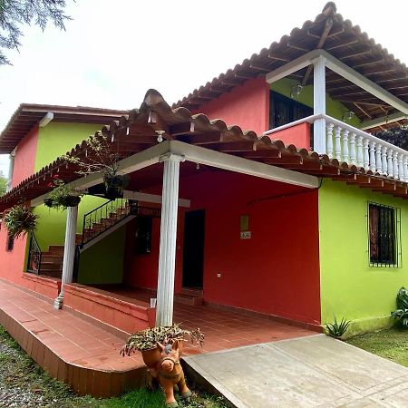 Finca Hotel La Bonita Гуатапе Экстерьер фото
