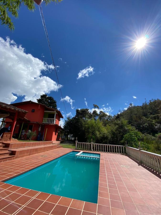Finca Hotel La Bonita Гуатапе Экстерьер фото